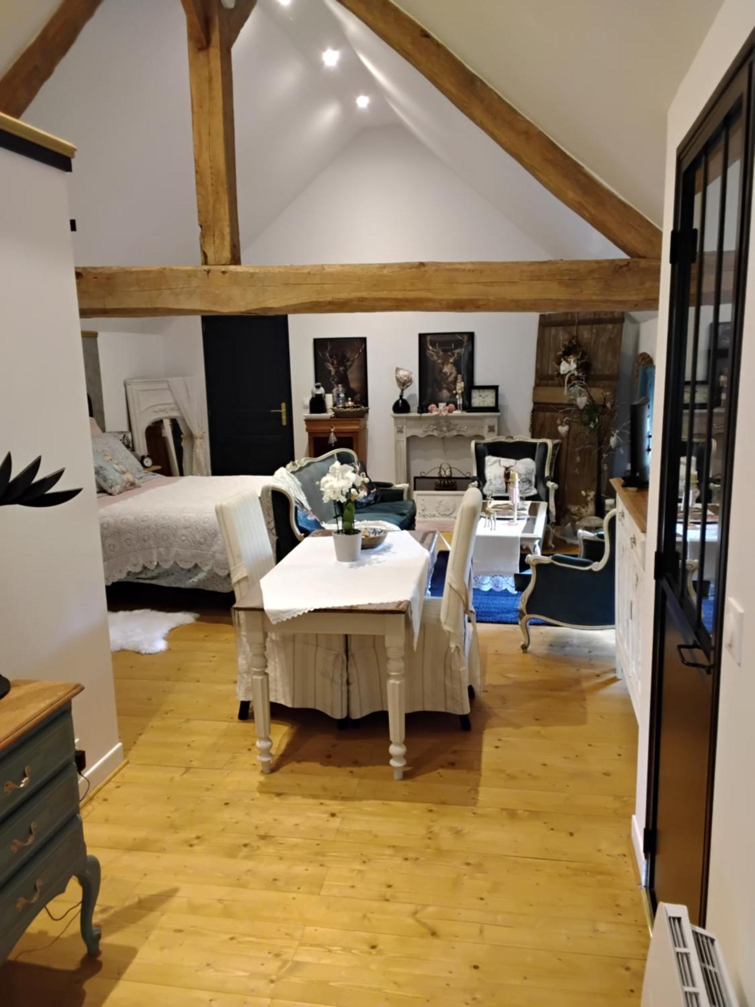 Au Petit Bonheur De Seraphine Saint-Aubin  Экстерьер фото
