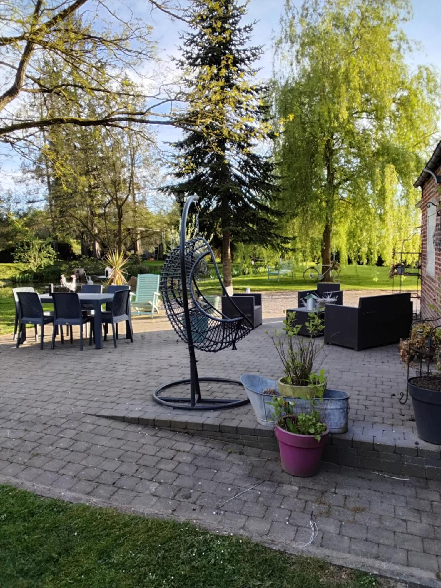 Au Petit Bonheur De Seraphine Saint-Aubin  Экстерьер фото